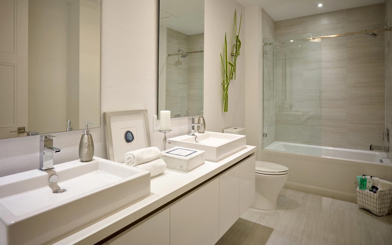 TOWER 155 photo 12
